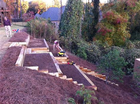 Amazing Ideas to Plan a Sloped Backyard That You Should Consider