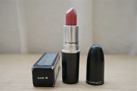 MAC Lipstick in Please Me (Matte) | Review, Photos, Swatches - Jello Beans