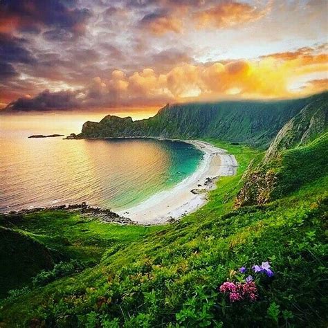 Peaceful. #Peace #Scenery #Life #Sun #Beach #Ocean #positivevibes #WAOP | Beautiful landscapes ...