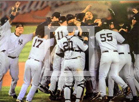 New York Yankees celebrate winning the 2009 World Series - Gold Medal ...