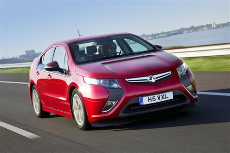 Vauxhall Ampera electric car now on sale | Carbuyer