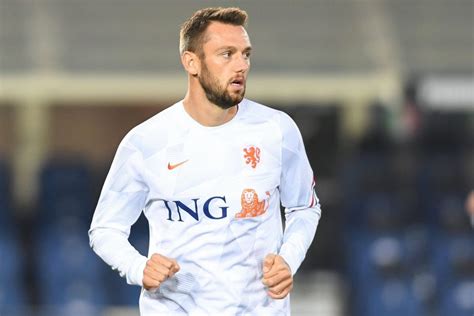 Photo - Inter Defender de Vrij Reflects On Netherlands Draw With Spain