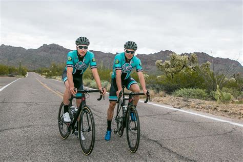 Floyd Landis’ new cycling team unveil kit and announce race schedule for 2019 | Cycling Weekly