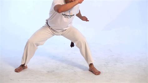 How to Do the Ginga | Capoeira - YouTube