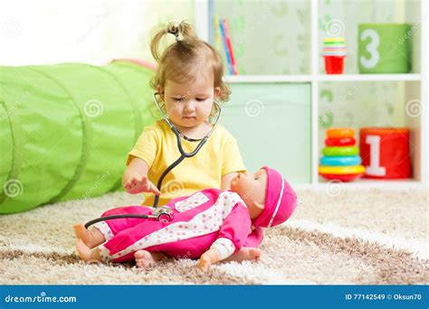 Kids Playing Dolls In Living Room - China Scene Play Toys Bathroom ...