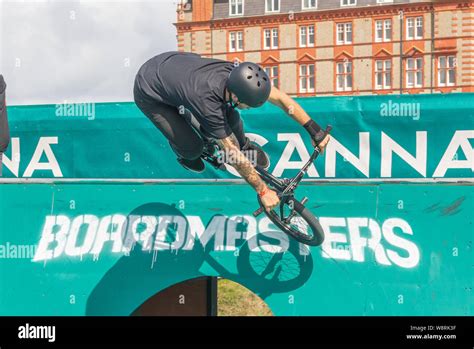 BMX tricks on a half pipe Stock Photo - Alamy