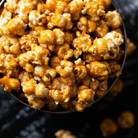 Low Carb (& Sugar Free!) Caramel Popcorn - gnom-gnom