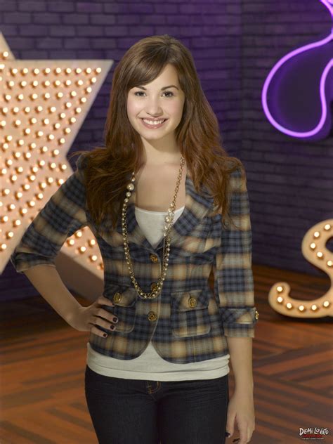 Demi Lovato - Sonny With A Chance Season 1 promoshoot (2009) - Anichu90 Photo (16817719) - Fanpop