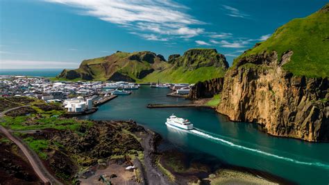 The Highlights of Westman islands - Visit Vestmannaeyjar