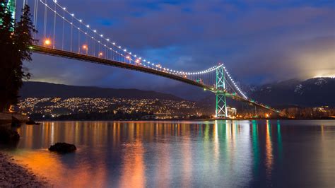 Download wallpaper: Lions Gate Bridge, Burrard Inlet, British Columbia 2880x1620