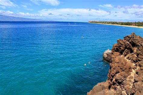 Exploring the Best Beaches Lahaina Maui Has to Offer - 808 Boards