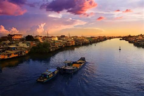 List of Top 11 Most Beautiful & Famous Rivers in Vietnam