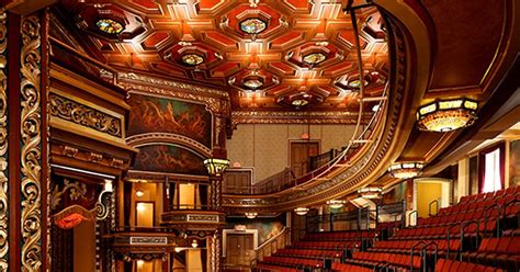 New York: Theater tours conjure spirits of Broadway - Los Angeles Times