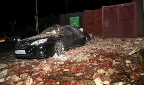 Venezuela earthquake in pictures: Damage after strongest ever quake rocks Venezuela | World ...