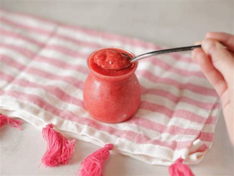 Strawberry Sauce | Recipes