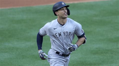 Yankees' Giancarlo Stanton slugs first home run of 2020 MLB season with 459-foot blast off Max ...