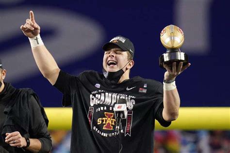 Brock Purdy caps historic season for Iowa State with memorable play in ...