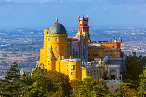 Castles in Sintra Portugal - Tales of a Backpacker