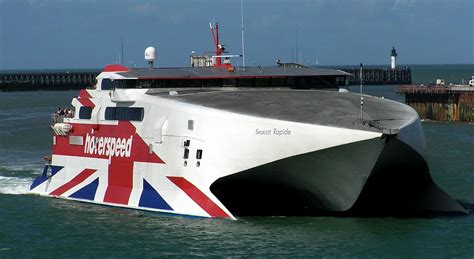 HOVERSPEED CROSS ENGLISH CHANNEL FERRIES FERRY OPERATORS SCHEDULED ...