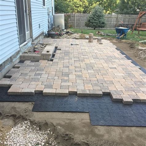 10+ Small Paver Patio Designs – HOMYRACKS