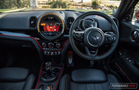 2020 MINI Countryman JCW review (video) – PerformanceDrive