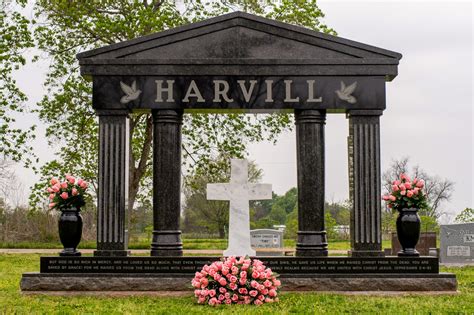 Cemetery Monuments in Shreveport | Central Monument