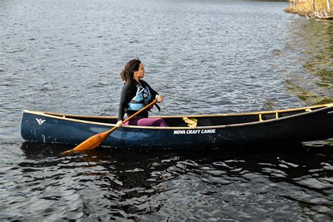 How To Teach Canoeing: 5 Tips For A Safe And Fun Experience – Rapids ...