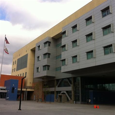 Helen Bernstein High School - High School in Los Angeles