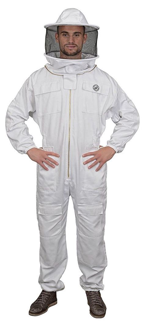 10 Best Beekeeping Suits for Every Beekeeper - Reviews & Buying Guide | Beekeeping suit, Bee ...