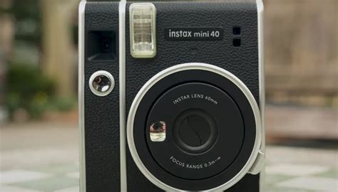 Fujifilm Instax Mini 40 Review - FotoProfy