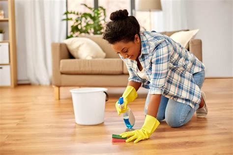 laminate floor cleaning tips | Clean Heart Maids