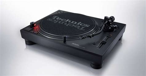 Panasonic Has Just Unveiled Its New Technics SL-1200 MK7 Turntable For ...