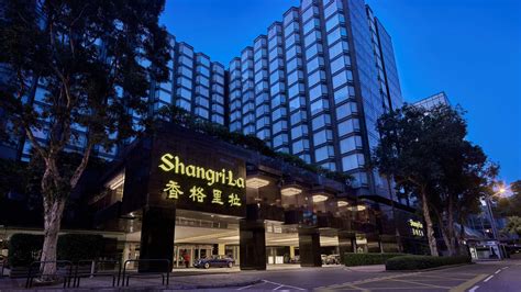 Shangri-La Hong Kong Harbourfront Break with Michelin-Starred ...