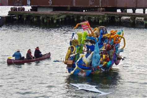 A Whimsical Art Boat in Boston's Fort Point Channel Has Sunk