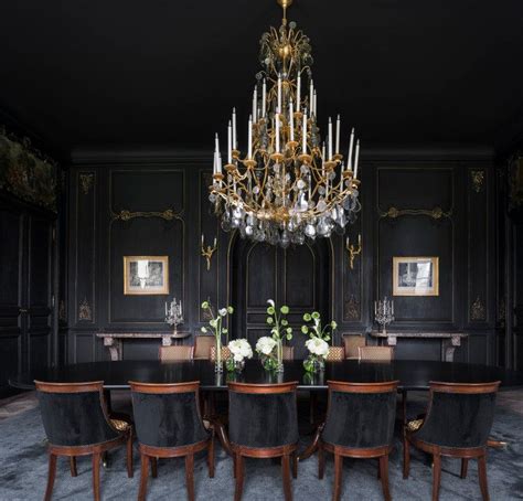 How to Get the Gothic Style - in 2020 | Elegant dining room, Black dining room, Dining room ...
