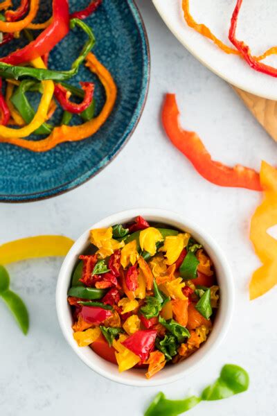 Drying Peppers - Sustainable Cooks