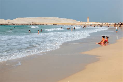 10 Dubai Beaches To Explore The Coastal Charm Of Dubai