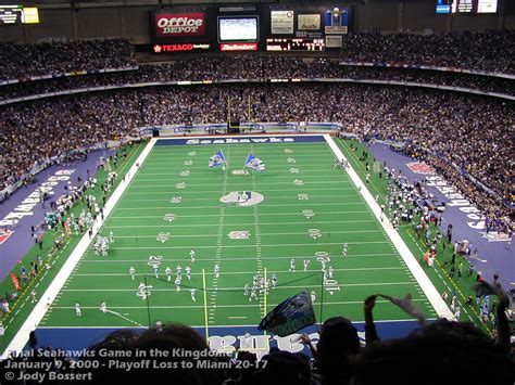 final-seahawks-game-in-kingdome-13 | Jody Bossert | Flickr