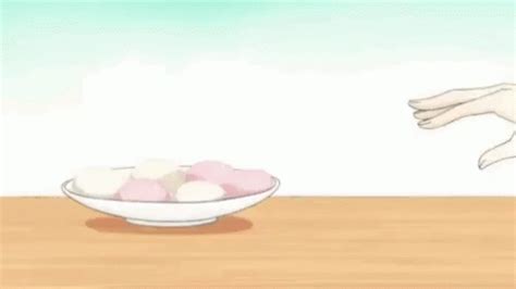 Anime Lazy GIF - Anime Lazy Cant Reach - Discover & Share GIFs