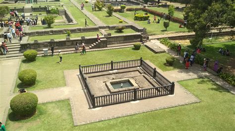 Shaniwar Wada Fort - History, Built By, Architecture, Timings, Hanuted ...