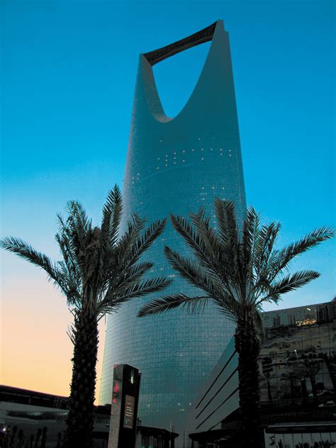 Four Seasons Hotel Riyadh Kingdom Center- Deluxe Riyadh, Saudi Arabia Hotels- GDS Reservation ...