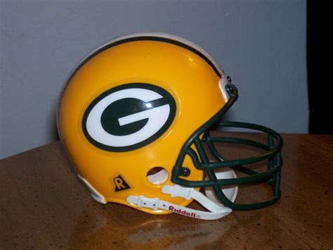 Vintage Green Bay Packers NFL Riddell 2 7/8" Mini Helmet (1995) | Nfl ...