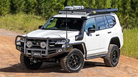 Tuner Builds Beefy Toyota Land Cruiser For Tough Off-Road Adventures ...