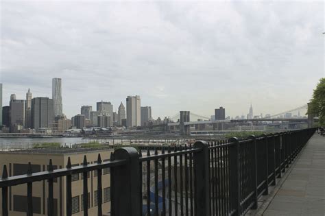 A Walk from the Brooklyn Heights Promenade to Brooklyn Bridge Park: The City Past to the City Future