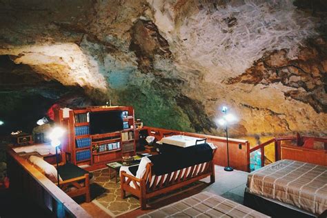 JFK’s Grand Canyon Caverns Underground Suite – The Vale Magazine