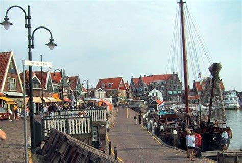 Volendam | Fishing Village, Harbor, Tourist Destination | Britannica