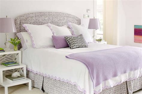 Tips and Photos for Decorating the Bedroom With Lavender