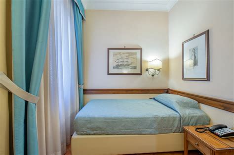 Hotel with Single rooms in the centre of Sorrento - Hotel Michelangelo ...