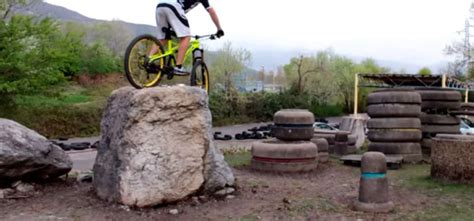 Endutrial: Las peripecias de Aurélien Fontenoy (Trial) con una Orbea Rallon (Enduro)