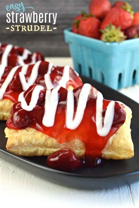 Strawberry Toaster Strudel Recipe - Shugary Sweets